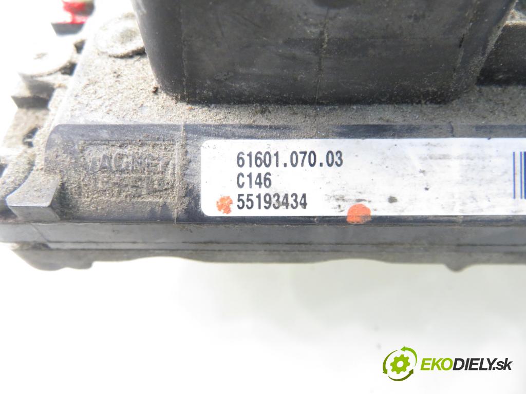 FIAT PANDA (169_) HB 2004 40,00 1.1 54 - 187 A1.000 1108,00 řídící jednotka motora 55193434 ; IAW5AFSM