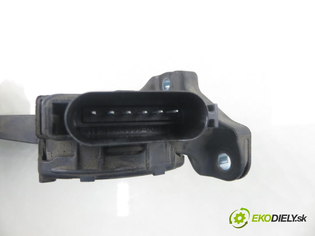 FORD S-MAX (WA6) MINIVAN 2014 120,00 2.0 TDCi - TXWA 1997,00 Potenciometer plynu 6G929F836JE (Potenciometer plynového pedálu)