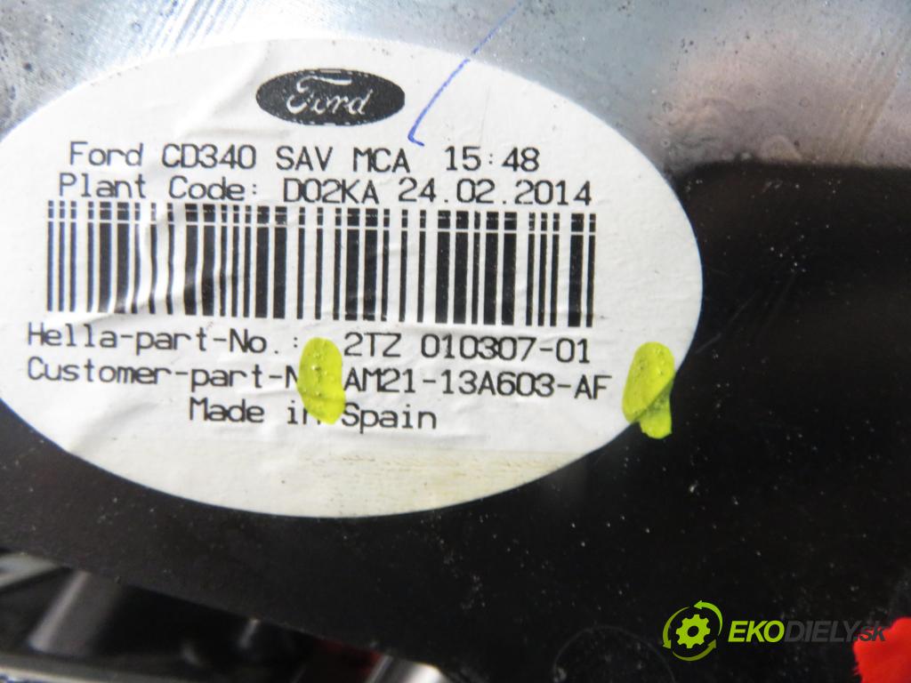 FORD S-MAX (WA6) MINIVAN 2014 120,00 2.0 TDCi - TXWA 1997,00 světlo levé zadní kufr AM2113A603AF