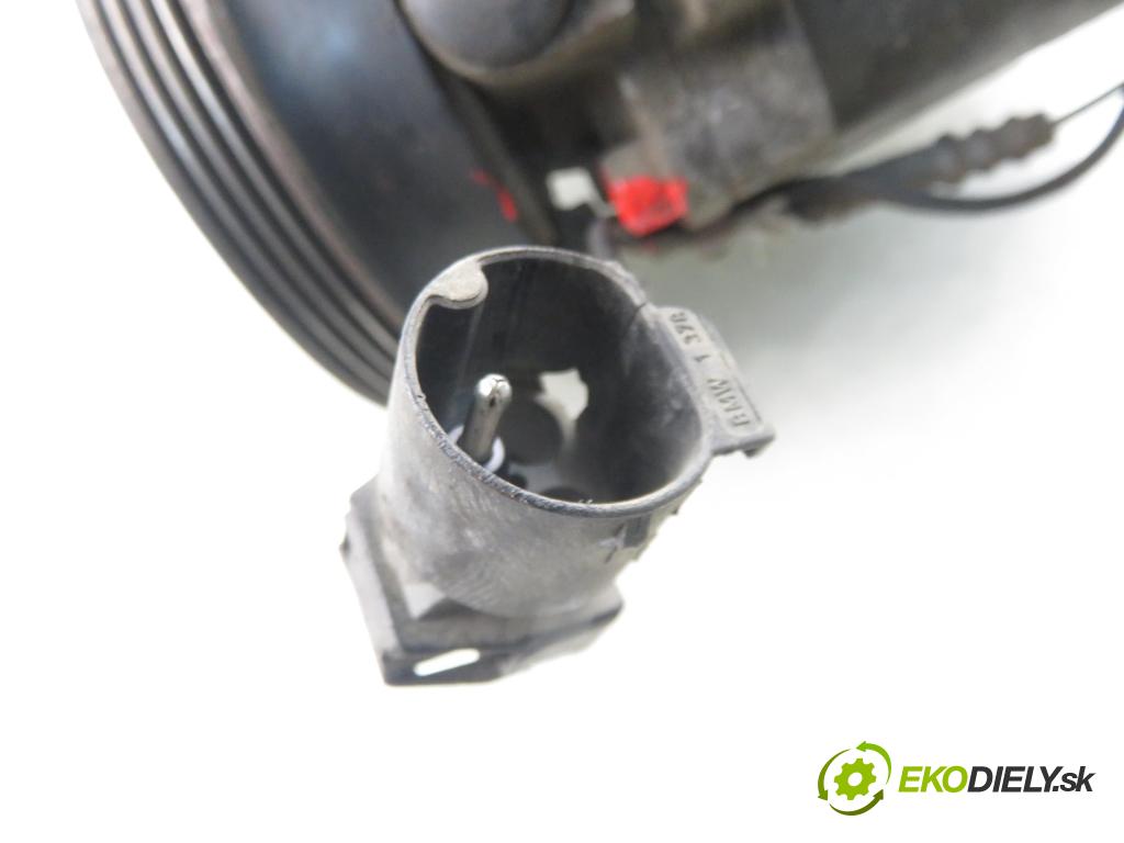 BMW 3 Touring (E36) KOMBI 1998 85,00 318 i 116 - M43 B18 (184E2) 1796,00 KOMPRESOR: klimatizácie 8390228 ; 8390646 (Kompresor klimatizácie)