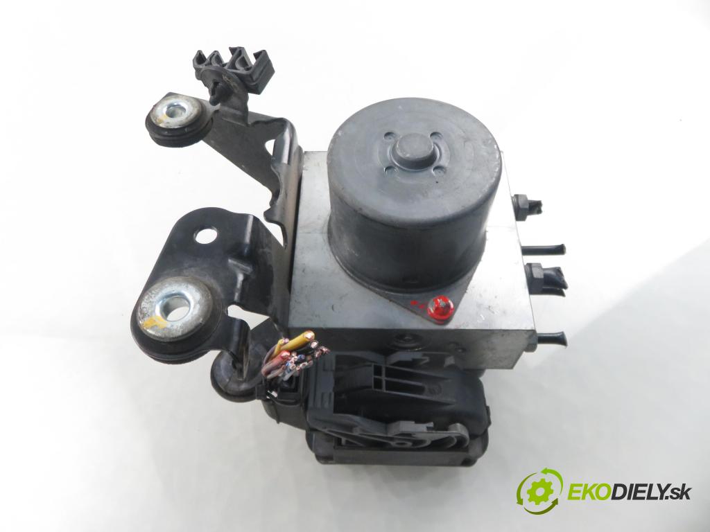 FORD S-MAX (WA6) MINIVAN 2014 120,00 2.0 TDCi - TXWA 1997,00 Pumpa ABS CG912C405FD (Pumpa ABS)