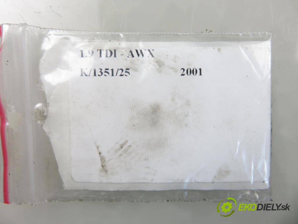 AUDI A4 Avant (8E5, B6) KOMBI 2001 96,00 1.9 TDI - AWX 1896,00 MECHANISMUS/ motorek stěračů 8E1955023B ; 3397020516 ; 8E1955119