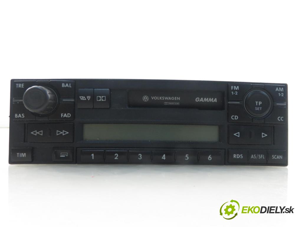 VW PASSAT B5.5 Variant (3B6) KOMBI 2003 96,00 1.9 TDI - AWX 1896,00 RADIO