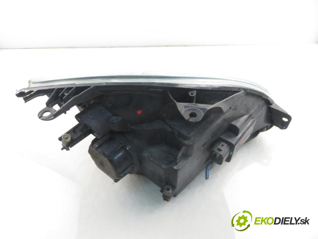 FORD FIESTA V (JH_, JD_) HB 2005 59,00 1.4 16V - FXJA 1388,00 světlo LP
