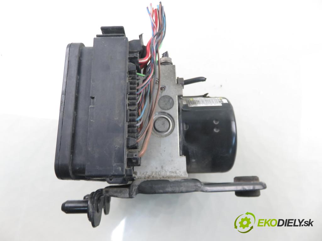 VW GOLF VI Variant (AJ5) KOMBI 2010 77,00 1.6 TDI - CAYC 1598,00 Pumpa ABS 1K0907379AH ; 10096103333 ; 1K0614517BG (Pumpa ABS)