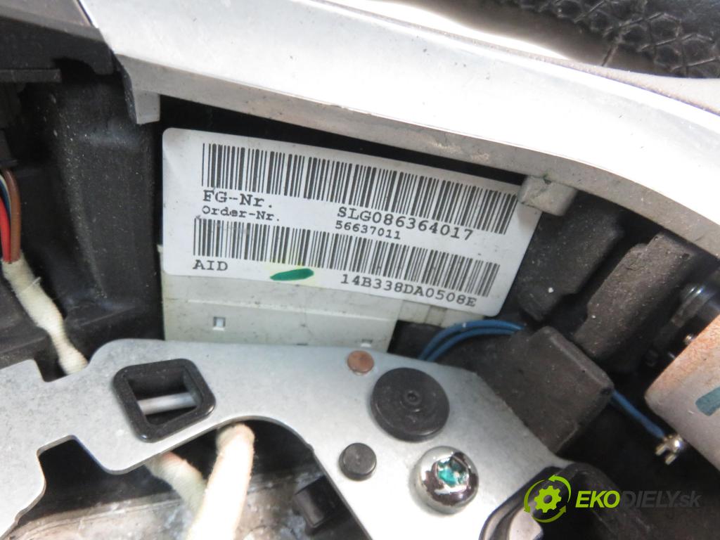 BMW 5 Touring (F11) KOMBI 2015 140,00 520 d xDrive - B47 D20 A 1995,00 Volant  (Volant)