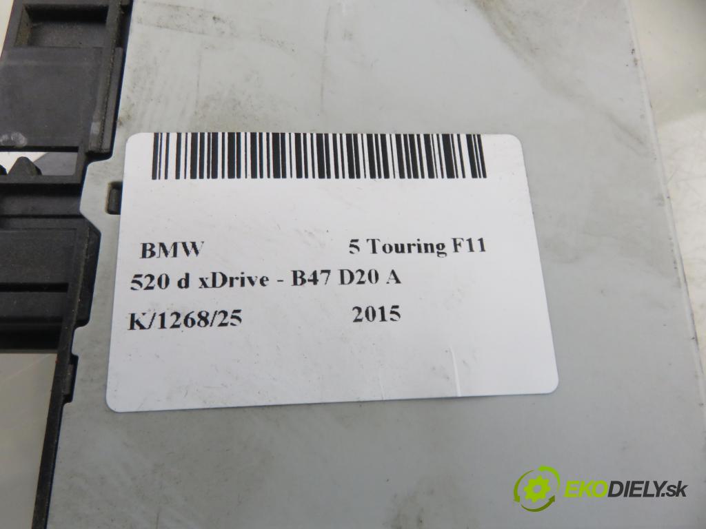 BMW 5 Touring (F11) KOMBI 2015 140,00 520 d xDrive - B47 D20 A 1995,00 řídící jednotka / MODUL INNE 9359013 ; 5WK50822HBR