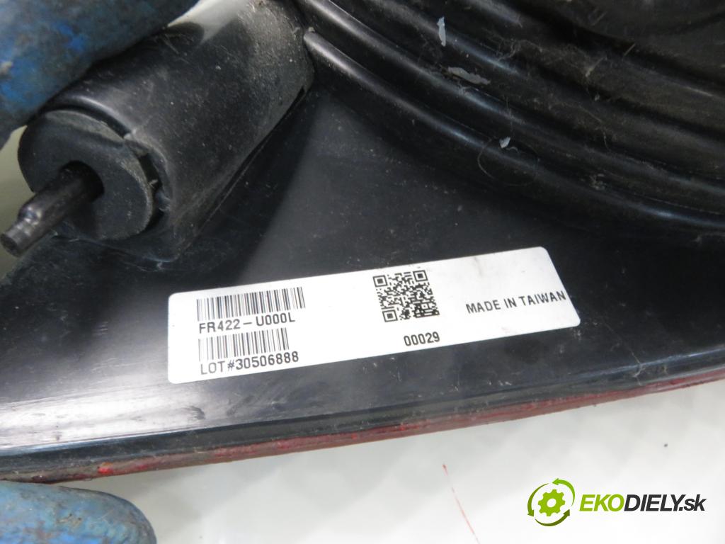 FORD USA FOCUS SEDAN 2005 107,00 2.0 Duratec HE 0,00 Svetlo ľavé zadné