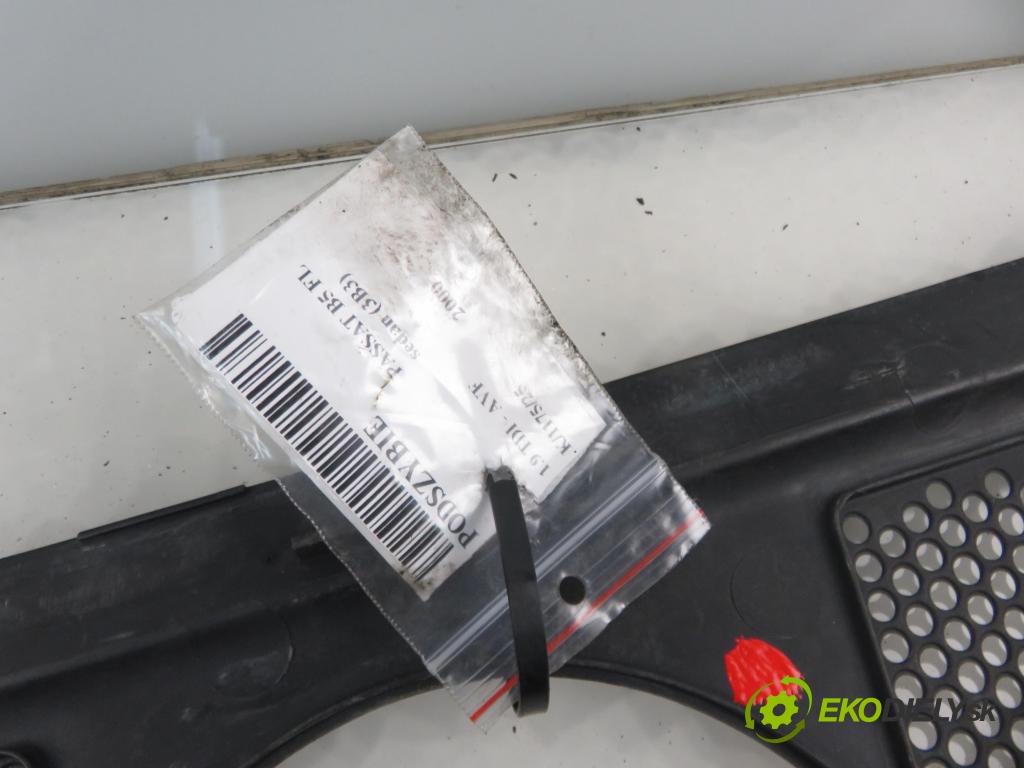 VW PASSAT B5.5 (3B3) SEDAN 2000 96,00 1.9 TDI PD 130 - AVF 1896,00 Torpédo, plast pod čelné okno 3B1819447 (Torpédo (plast pod čelným sklom))