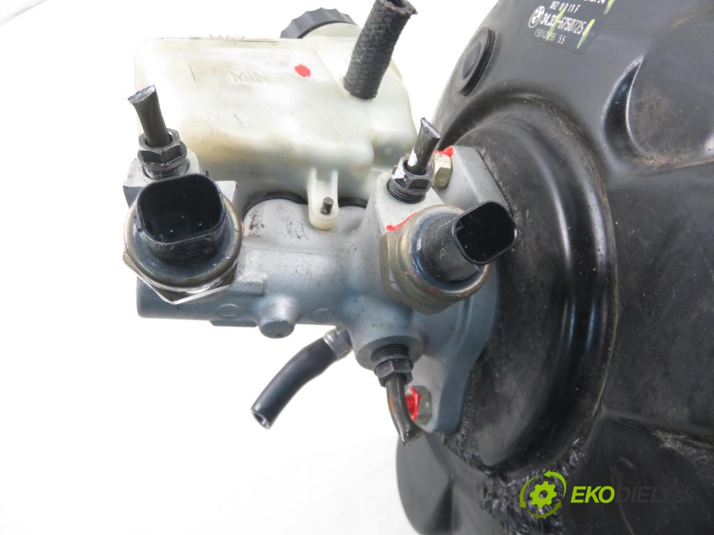 BMW 3 kabriolet (E46) CABRIO 2000 125,00 323 Ci 170 -  M52 B25 (256S4) 2494,00 posilovač 6750725 ; 03786201074 (Servočerpadlo)