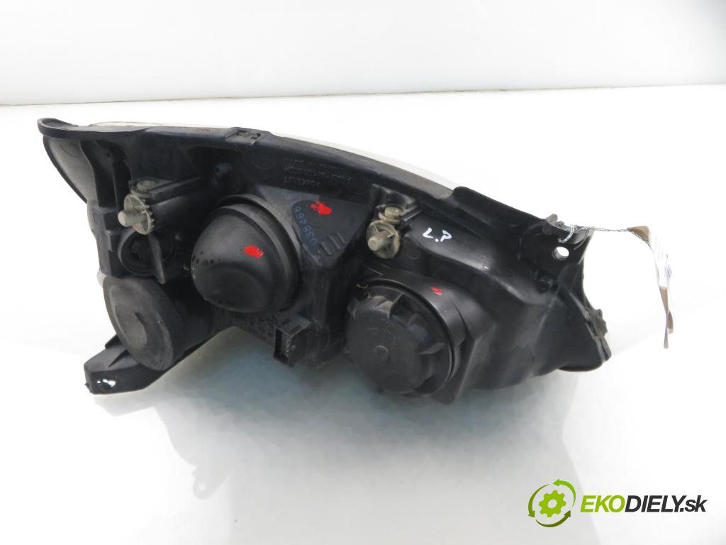OPEL CORSA C (X01) HB 2001 43,00 1.0 12V 58 - Z 10 XE 973,00 světlo LP