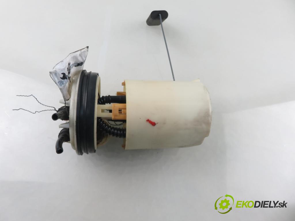 VOLVO V40 Kombi (645) KOMBI 2001 90,00 1.8 122 - B 4184 S2 1783,00 pumpa paliva 30858563