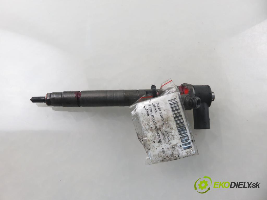 MERCEDES-BENZ KLASA S (W220) SEDAN 2001 145,00 S 320 CDI 197 - OM 613.960 3222,00 vstrekovač 0445110200 ; 6110701787 (Vstrekovač paliva)