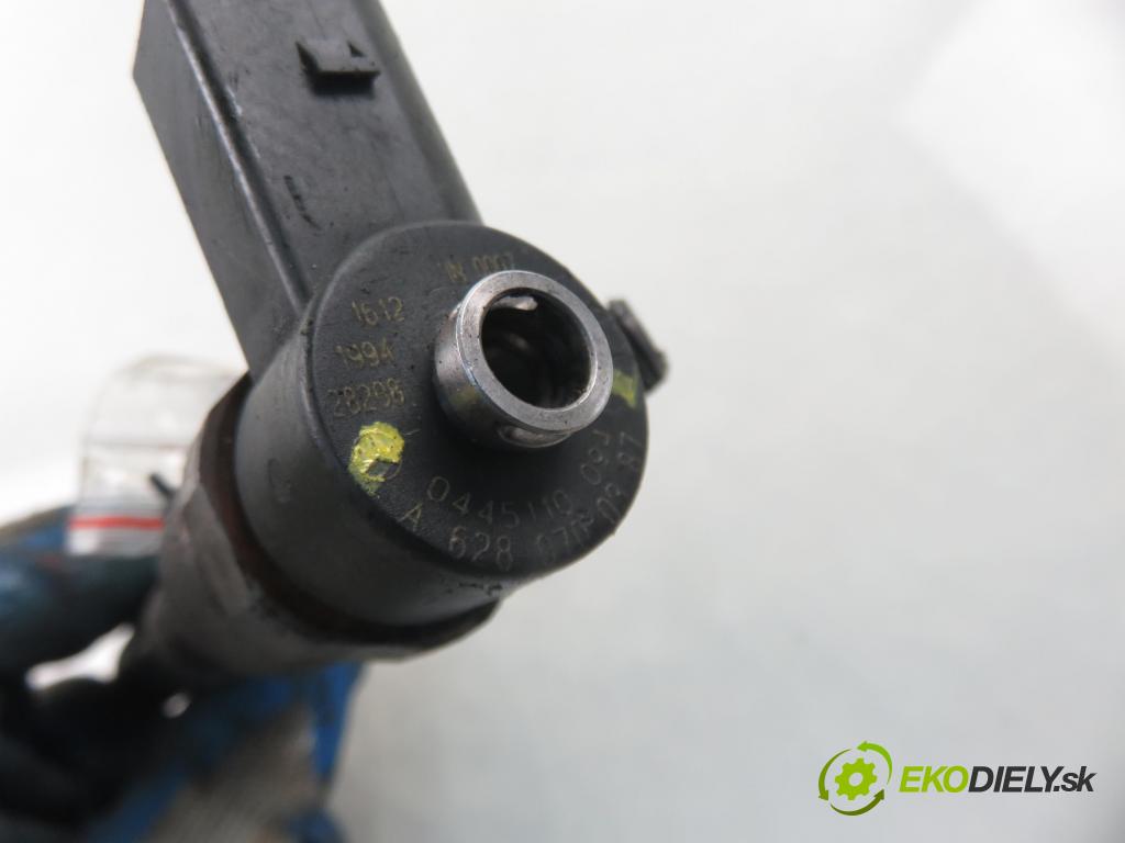 MERCEDES-BENZ KLASA S (W220) SEDAN 2001 145,00 S 320 CDI 197 - OM 613.960 3222,00 vstrekovač 0445110094 ; 6280700387 (Vstrekovač paliva)