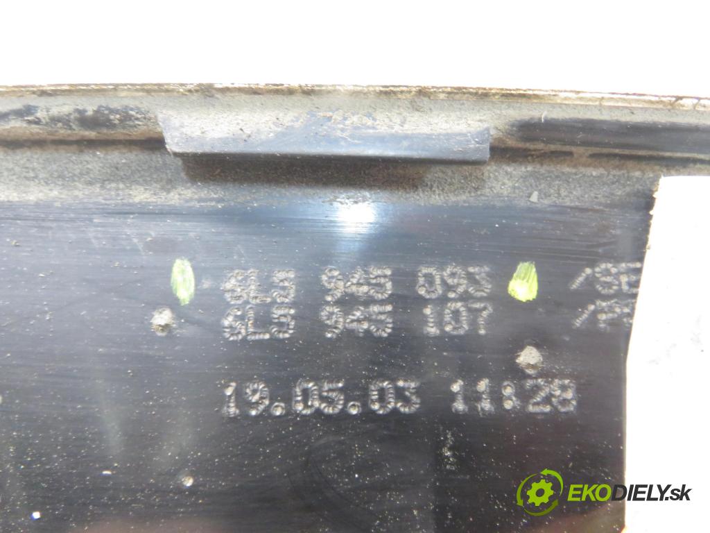 SEAT CORDOBA (6L2) SEDAN 2003 55,00 1.4 16V - BBY 1390,00 světlo levé zadní kufr 6L5945093