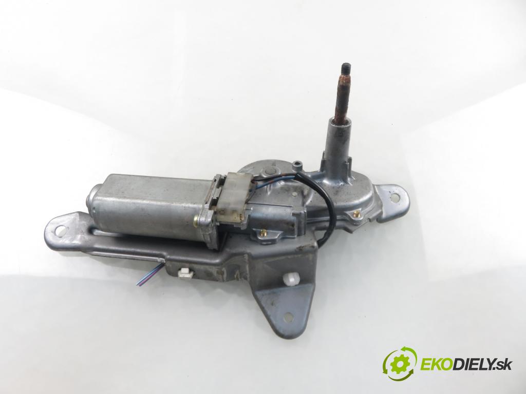 TOYOTA YARIS (_P1_) HB 2005 55,00 1.4 D-4D (NLP10_) - 1ND-TV 1364,00 motorek stěrače ZADNÍ: 8513052010 ; 1592004054