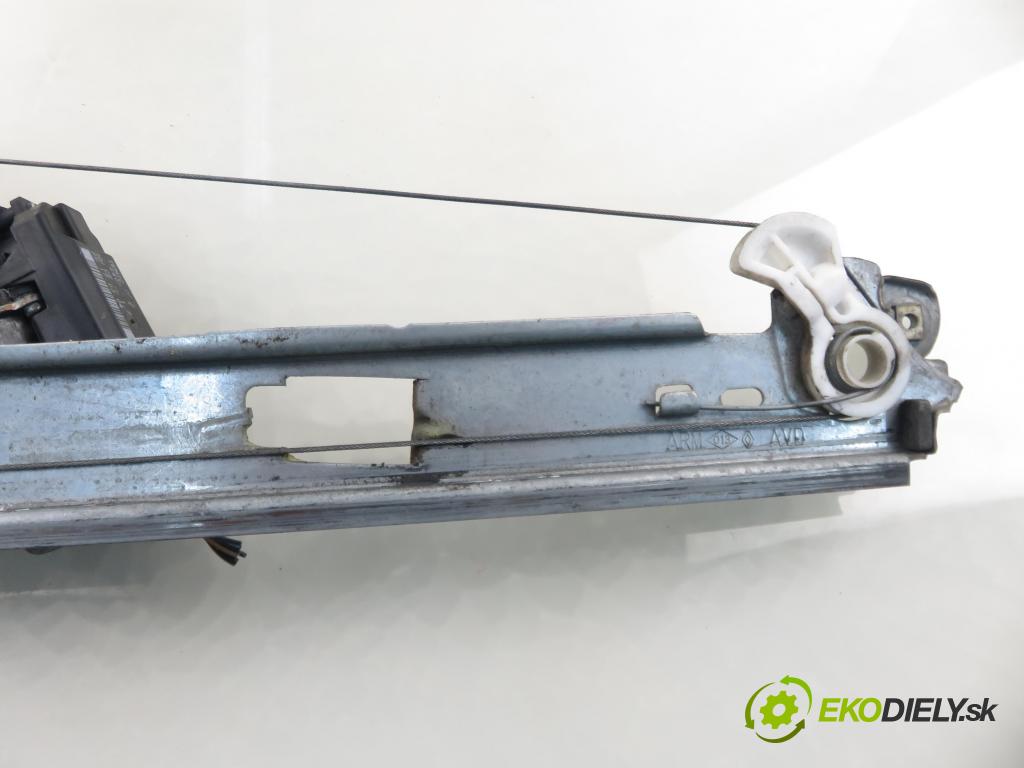 RENAULT SCENIC II (JM0/1_) MINIVAN 2004 60,00 1.5 dCi (JM0F) - K9K 722 1461,00 mechanismus oken PPE