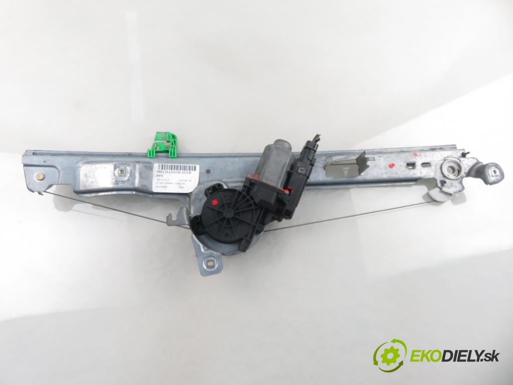 RENAULT SCENIC II (JM0/1_) MINIVAN 2004 60,00 1.5 dCi (JM0F) - K9K 722 1461,00 mechanismus oken PPE