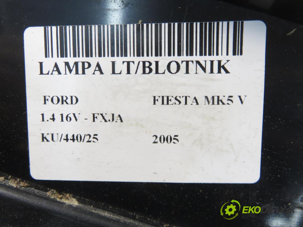 FORD FIESTA V (JH_, JD_) HB 2005 59,00 1.4 16V - FXJA 1388,00 světlo levé zadní 2S6113N004A