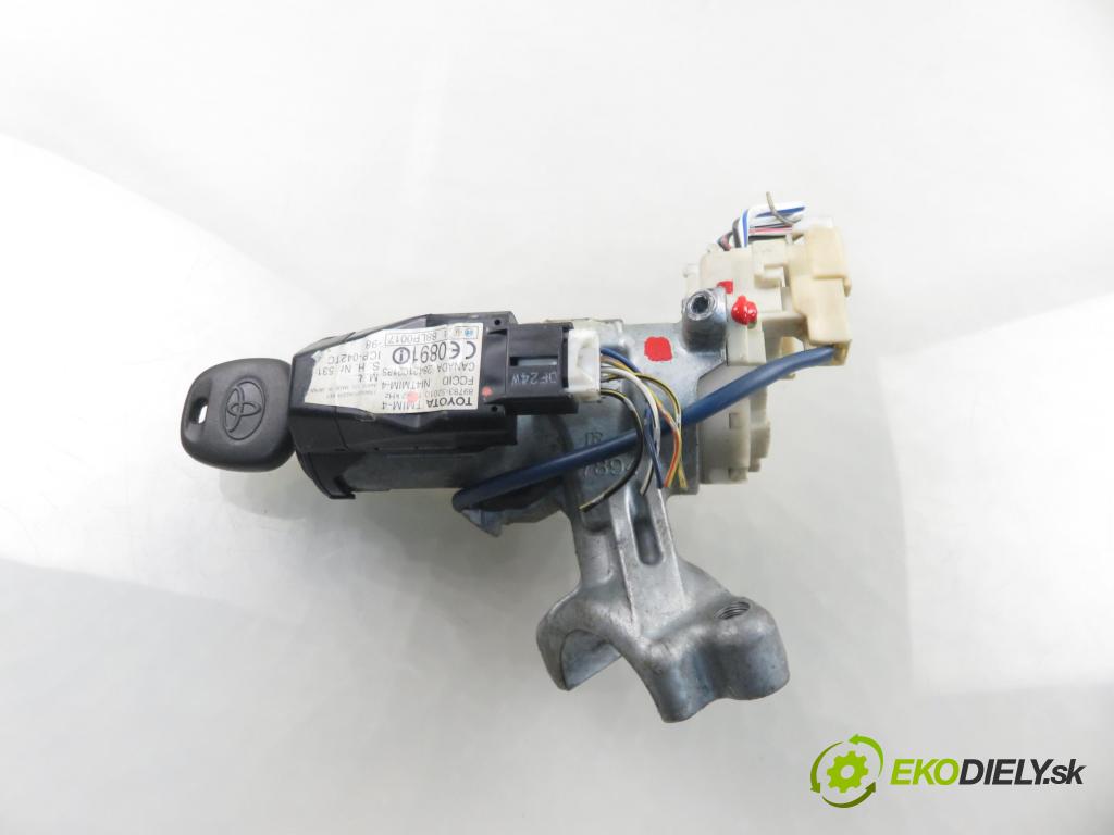 TOYOTA YARIS (_P1_) HB 2005 55,00 1.4 D-4D (NLP10_) - 1ND-TV 1364,00 spinačka 8978352010 (Spínacia skrinka)