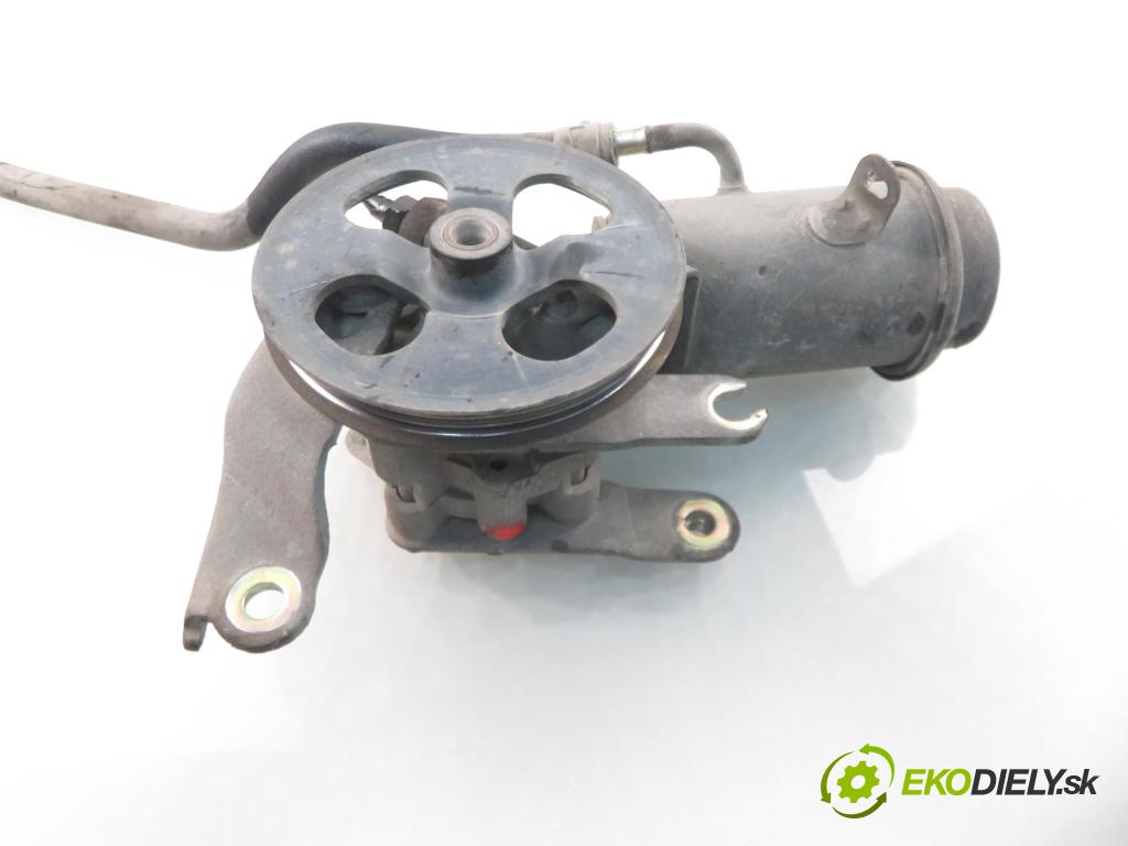 TOYOTA YARIS (_P1_) HB 2005 55,00 1.4 D-4D (NLP10_) - 1ND-TV 1364,00 Pumpa servočerpadlo  (Servočerpadlo)