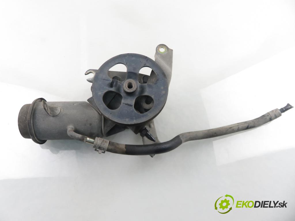 TOYOTA YARIS (_P1_) HB 2005 55,00 1.4 D-4D (NLP10_) - 1ND-TV 1364,00 Pumpa servočerpadlo  (Servočerpadlo)
