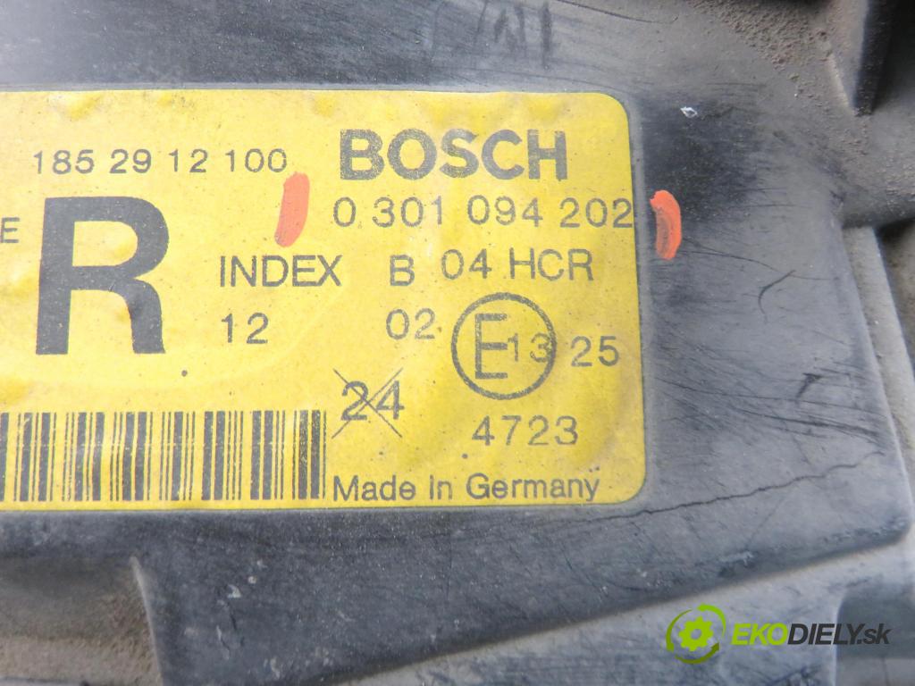 AUDI A4 (8D2, B5) SEDAN 1997 74,00 1.6 8V 100 - ADP 1595,00 světlo PP 0301094202