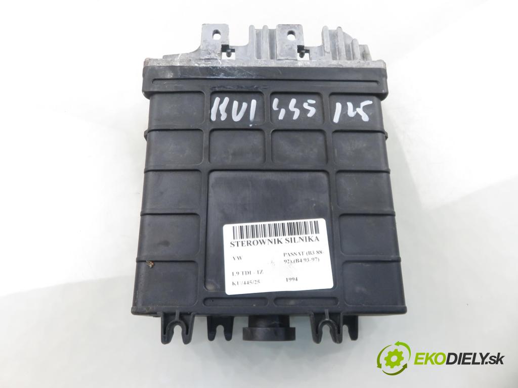 VW PASSAT B3/B4 (3A2, 35I) KOMBI 1994 66,00 1.9 TDI - 1Z 1896,00 řídící jednotka motora 028906021B ; 0281001172173