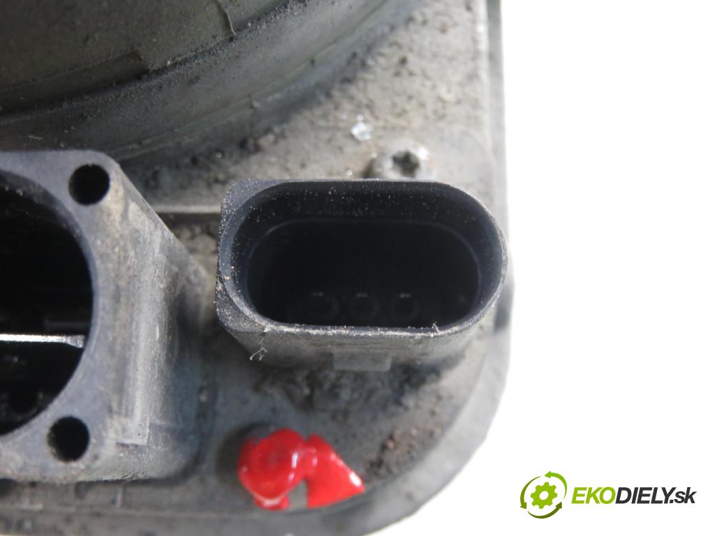 SEAT CORDOBA (6L2) SEDAN 2003 55,00 1.4 16V - BBY 1390,00 pumpa servočerpadlo HYD-EL. 6Q0423156Q ; 6Q1423051AE ; 6Q2423051S