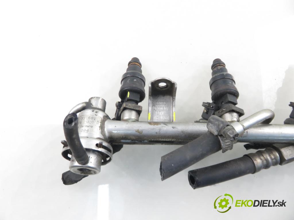 AUDI A4 (8D2, B5) SEDAN 1997 92,00 1.8 - ADR 1781,00 Lišta vstrekovacia 058133551A ; 058133681 (Vstrekovacia lišta)