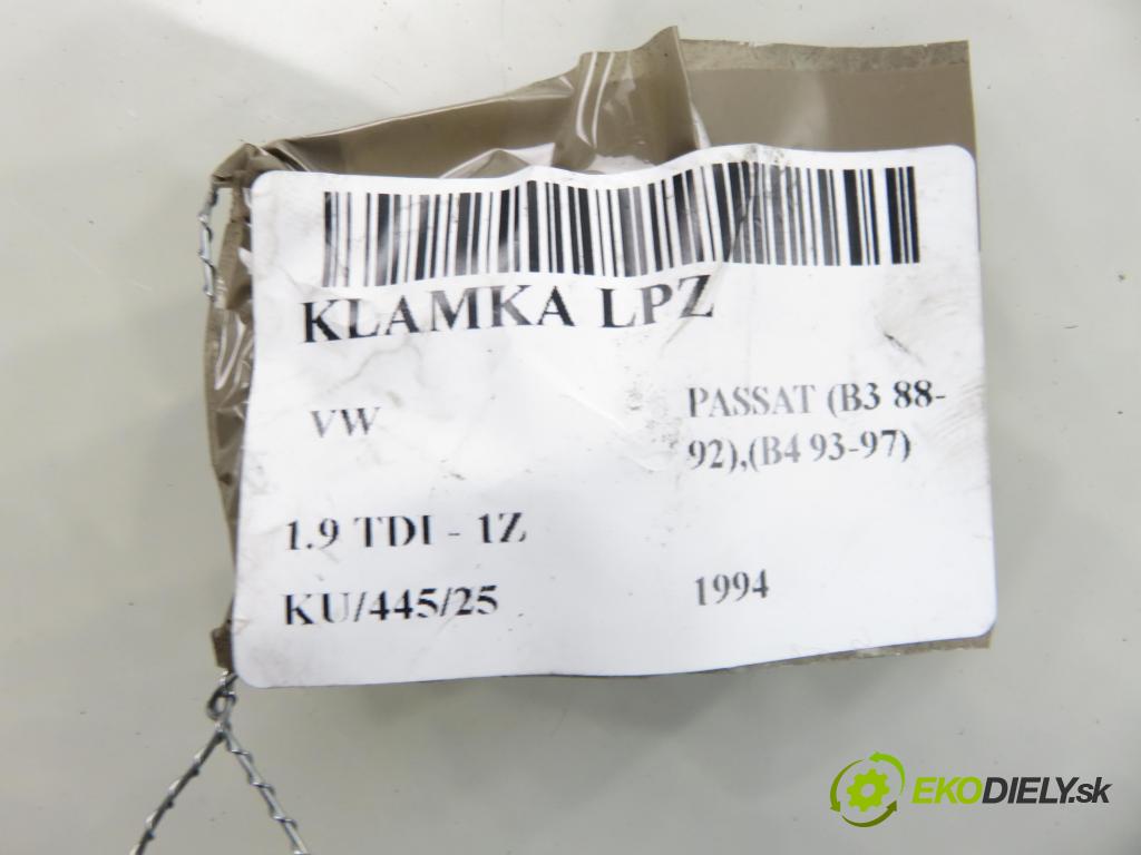 VW PASSAT B3/B4 (3A2, 35I) KOMBI 1994 66,00 1.9 TDI - 1Z 1896,00 klika LPZ 