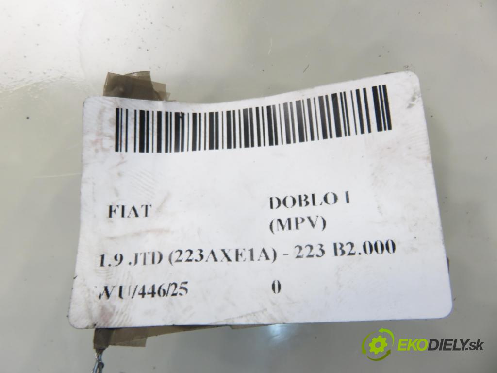 FIAT DOBLO nadwozie wielkoprzestrzenne (MPV) (119_, 223_) KOMBIVAN 2002 74,00 1.9 JTD 100 - 182 B9.000 1910,00 zámok dveře posúvne 