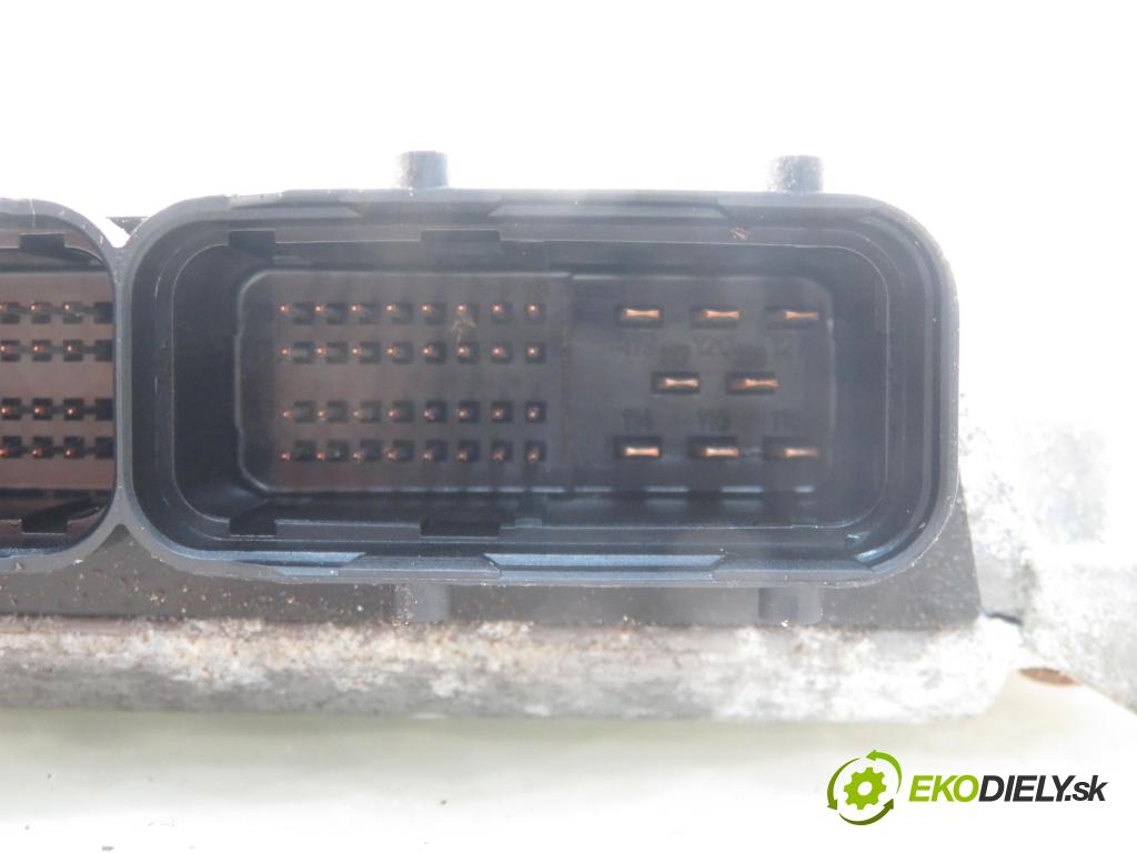 FIAT DOBLO nadwozie wielkoprzestrzenne (MPV) (119_, 223_) KOMBIVAN 2002 74,00 1.9 JTD 100 - 182 B9.000 1910,00 řídící jednotka motora 0281010344 ; 73501235