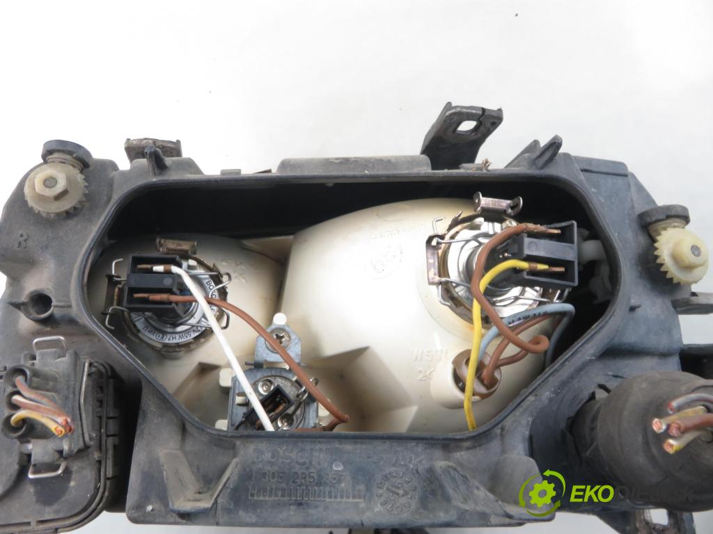 AUDI A4 (8D2, B5) SEDAN 1997 74,00 1.6 8V 100 - ADP 1595,00 světlo PP 0301094202