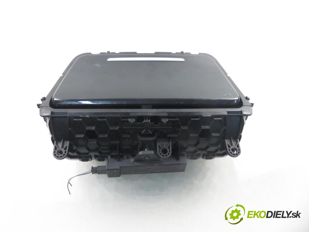 BMW 5 Touring (F11) KOMBI 2015 140,00 520 d xDrive - B47 D20 A 1995,00 Držiak na nápoje 9277262 (Držiak (úchyt) na nápoje)