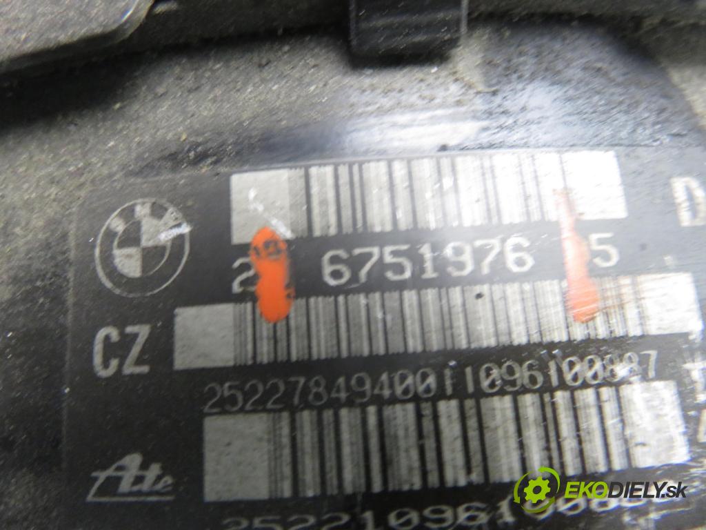 BMW 3 (E90) SEDAN 2006 95,00 318 i 129 - N46 B20 B 1995,00 posilovač 6751976 (Servočerpadlo)