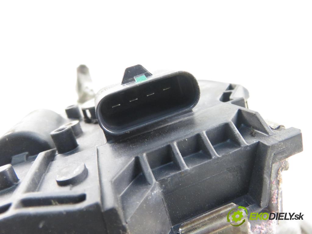 BMW 5 Touring (F11) KOMBI 2015 140,00 520 d xDrive - B47 D20 A 1995,00 MECHANISMUS/ motorek stěračů 7306266 ; 7308771 ; 3397021520