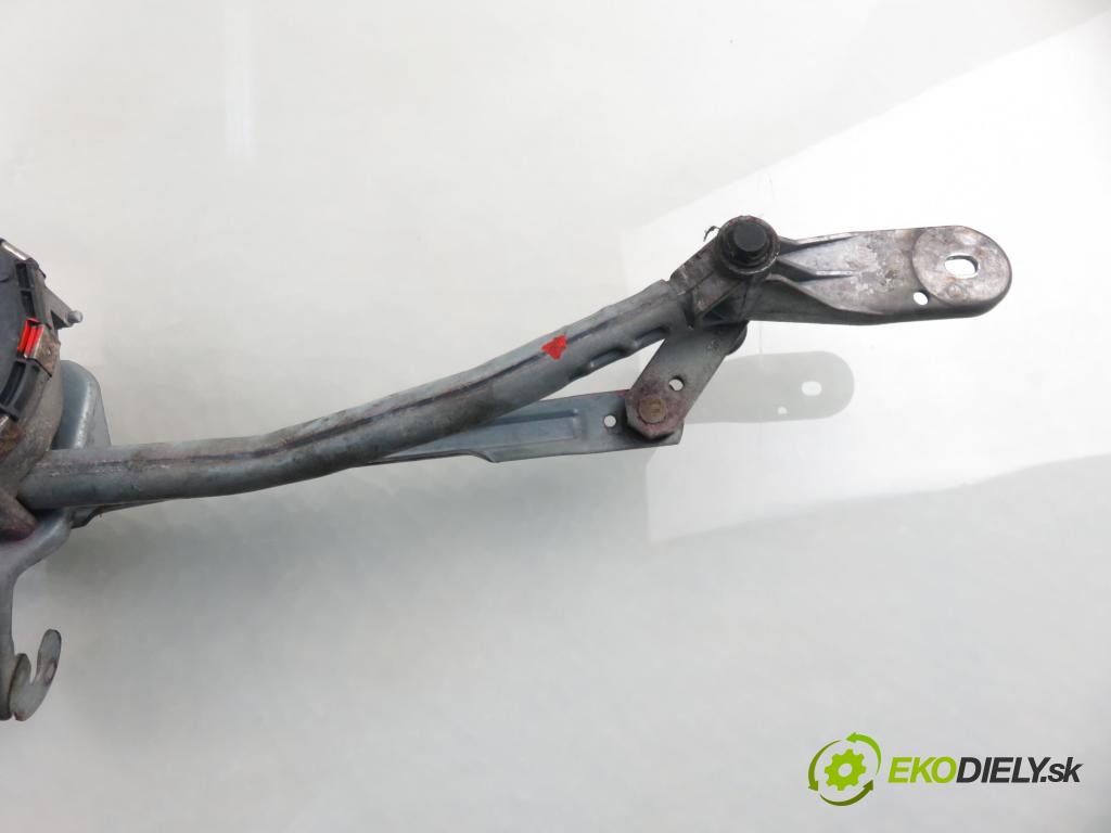 BMW 5 Touring (F11) KOMBI 2015 140,00 520 d xDrive - B47 D20 A 1995,00 MECHANISMUS/ motorek stěračů 7306266 ; 7308771 ; 3397021520