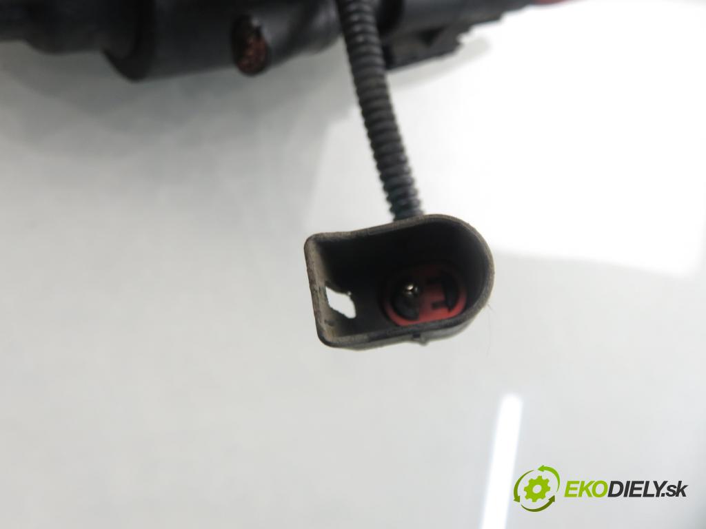 FORD FOCUS II (DA_, HCP) HB 2005 80,00 1.6 TDCi 109 - G8DA 1560,00 startér 3M5T11000CD (Startér)