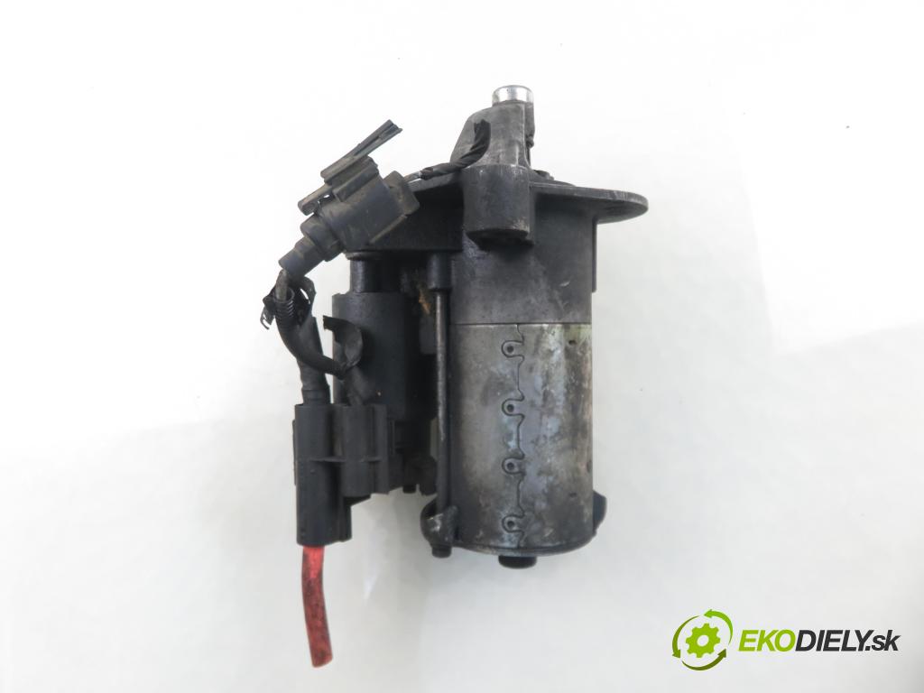 FORD FOCUS II (DA_, HCP) HB 2005 80,00 1.6 TDCi 109 - G8DA 1560,00 startér 3M5T11000CD (Startér)