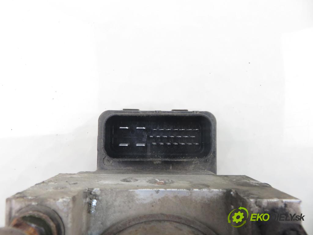 HONDA JAZZ II (GD_, GE3, GE2) HB 2001 57,00 1.2 i-DSI (GD5, GE2) - L12A1 1243,00 Pumpa ABS 044001396 ; SAAJ5 (Pumpa ABS)