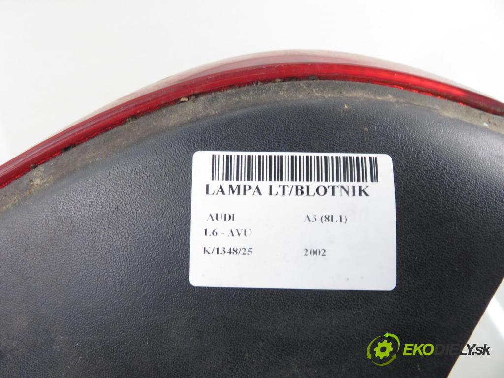 AUDI A3 (8L1) HB 2002 75,00 1.6 - AVU 1595,00 světlo levé zadní