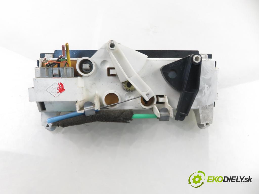 RENAULT KANGOO (KC0/1_) KOMBIVAN 2003 55,00 1.2 16V (KC05, KC06, KC03, KC0T, KC0W, KC1D) - D4F 1149,00 Panel kúrenia KLIMATIZACE: C5568