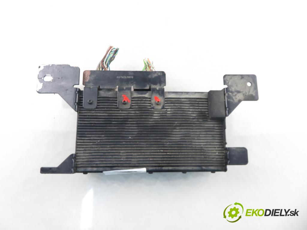 CITROEN C4 I (LC_) HB 2005 80,00 1.6 HDi 109 - 9HZ (DV6TED4) 1560,00 Zosilňovač 9657686980 (Zosilňovač)