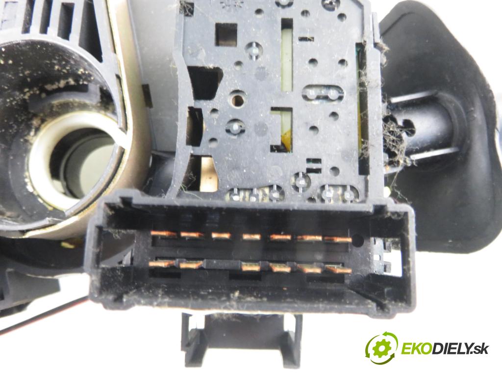 RENAULT KANGOO (KC0/1_) KOMBIVAN 2003 55,00 1.2 16V (KC05, KC06, KC03, KC0T, KC0W, KC1D) - D4F 1149,00 PAKA/ŘAZENÍ/SADA: 8200090338