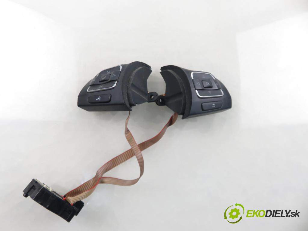 VW GOLF VI Variant (AJ5) KOMBI 2010 77,00 1.6 TDI - CAYC 1598,00 ovladač rádia 5K0959542 ; 5C0959537 ; 5C0959538
