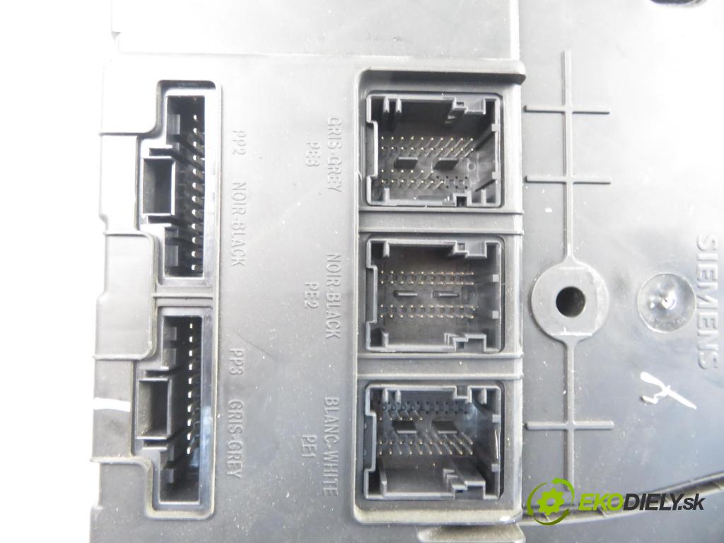 RENAULT SCENIC II (JM0/1_) MINIVAN 2005 88,00 1.9 dCi 120 - F9Q 812 1870,00 MODUL S118400260D ; 8200525385