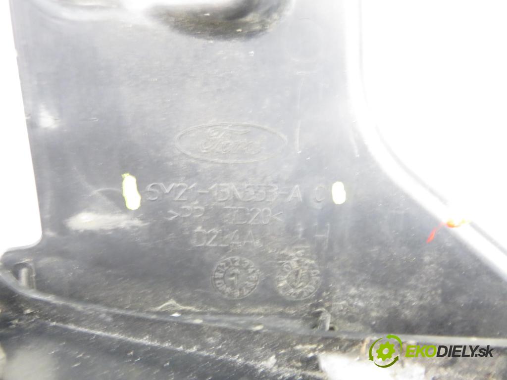 FORD GALAXY (WA6) MINIVAN 2007 96,00 2.0 TDCi - AZWA 1997,00 světlo levé zadní 6M2113N553AC