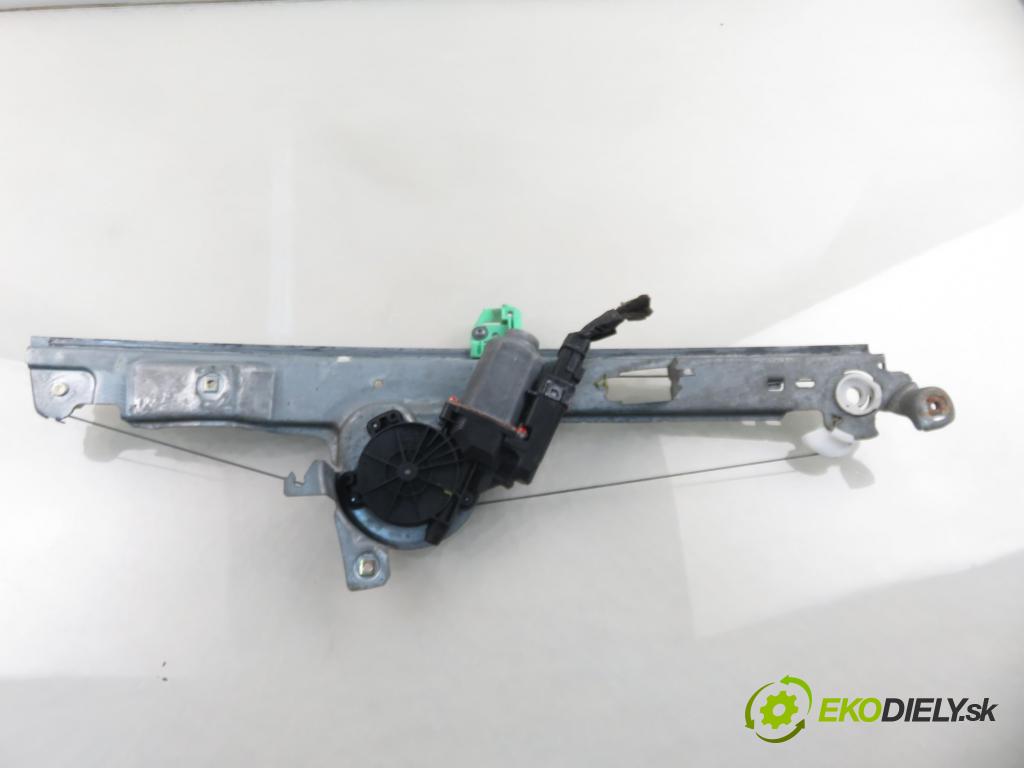 RENAULT SCENIC II (JM0/1_) MINIVAN 2005 88,00 1.9 dCi 120 - F9Q 812 1870,00 mechanismus oken PPE 440726F