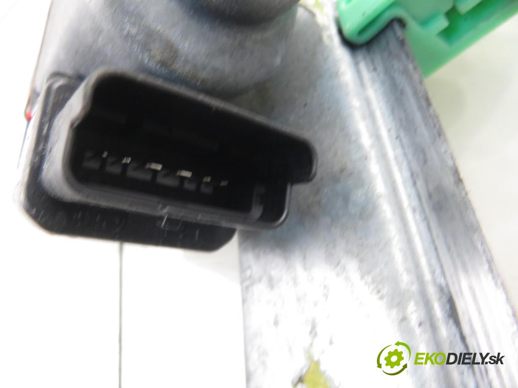 RENAULT SCENIC II (JM0/1_) MINIVAN 2005 88,00 1.9 dCi 120 - F9Q 812 1870,00 mechanismus oken PPE 440726F
